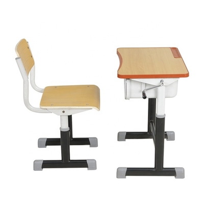 Bureaux et chaises ergonomiques de salle de classe de contreplaqué