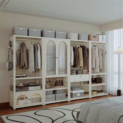 Armoire de rangement en métal conçue pour l'utilisation de l'espace avec des étagères réglables, cadre solide et mécanisme de verrouillage