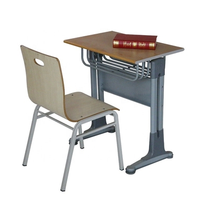 Tableau réglable et chaises d'école primaire de taille en bois